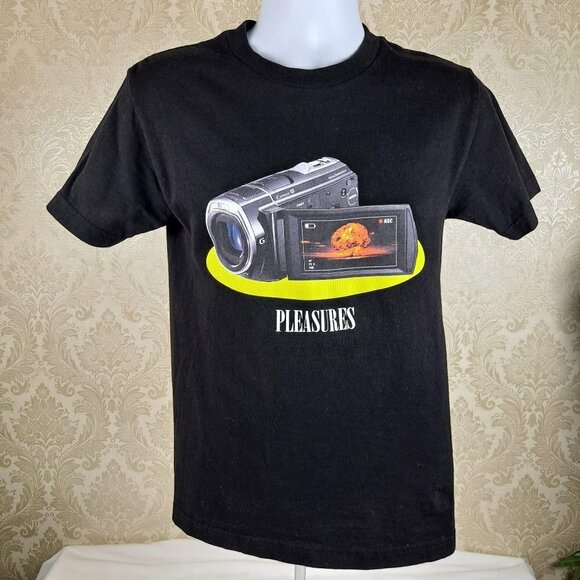 Pleasures Now Size Small Mens Black Tshirt Video Camera Graphic Short Sleeve - Picture 1 of 7